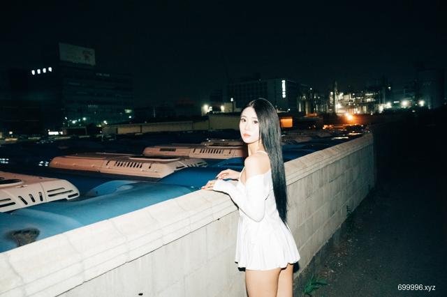  Bomi (보미) - Night Roads